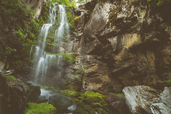 Deadhorse Falls